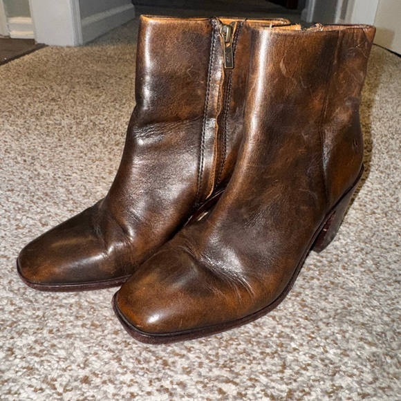 Frye Georgia Ankle Bootie Boot Sz 7.5 Bronze - Picture 1 of 9